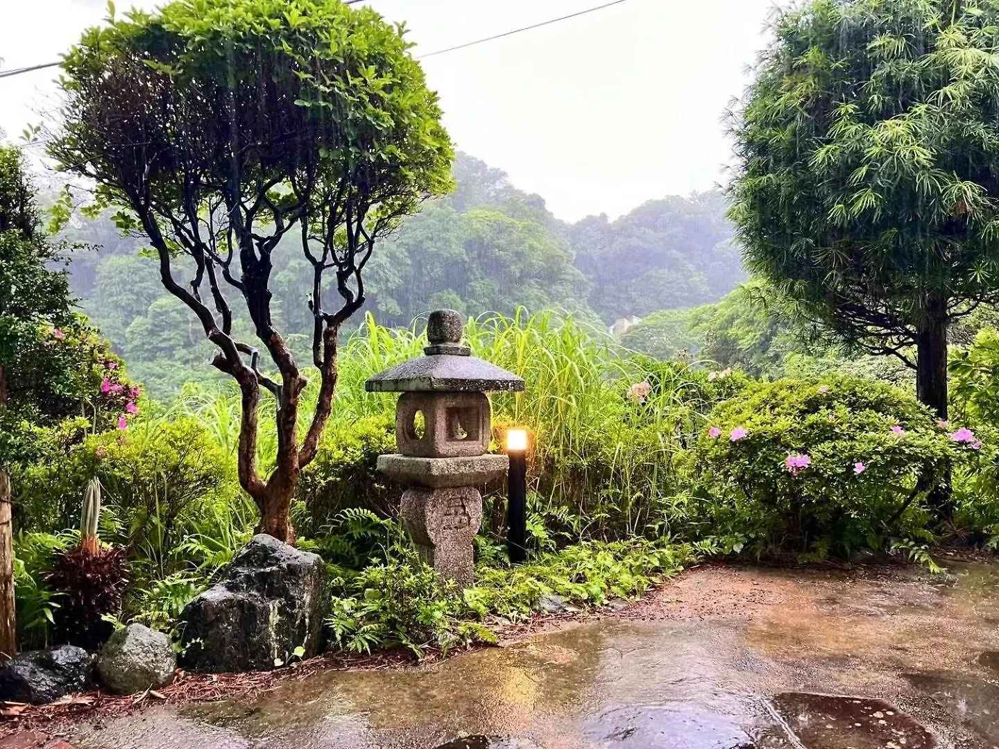 逗子市 山に囲まれた隠れ和式庭園室外bbqヴィラ